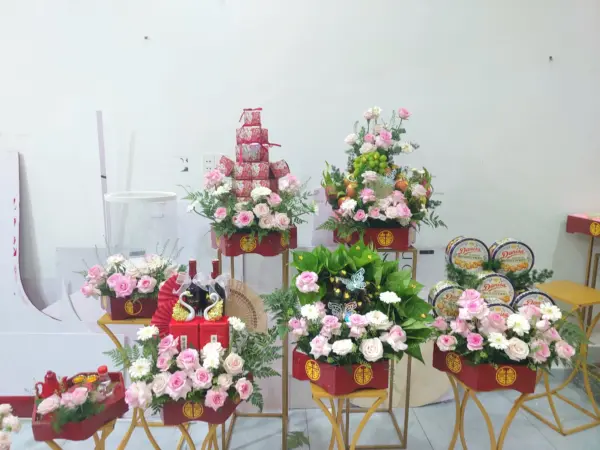 6 Mâm quả hiện đại tone hồng